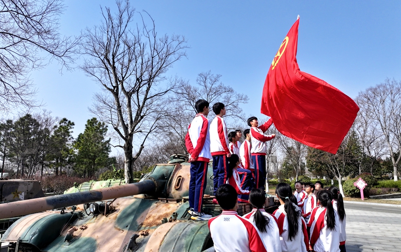 린이：혁명전통교육 재조명